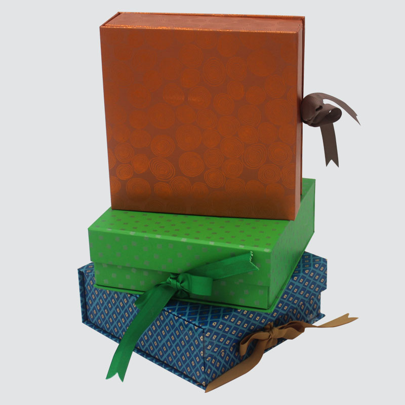 Easy Folding Gift Box Jídlo Candle Chocolate Silk Ribbon Beautiful Box
